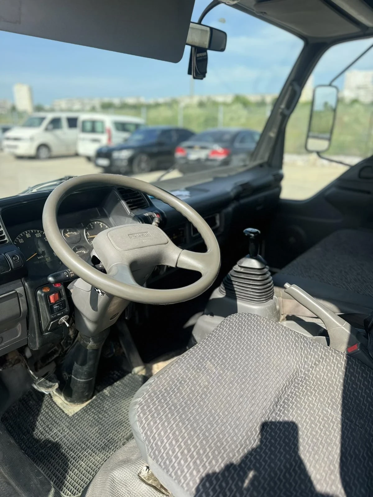Isuzu Npr 3.0 131 тристранен самосвал  - изображение 10