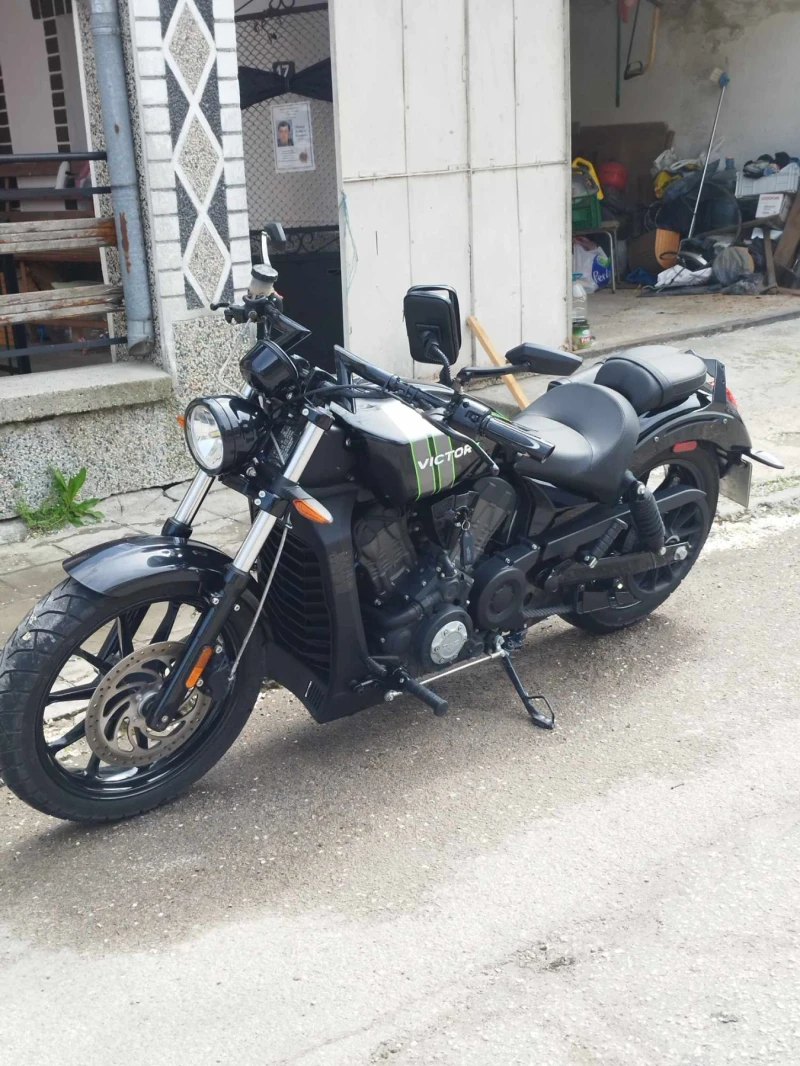 Victory Octane Чопър , снимка 9 - Мотоциклети и мототехника - 51969333
