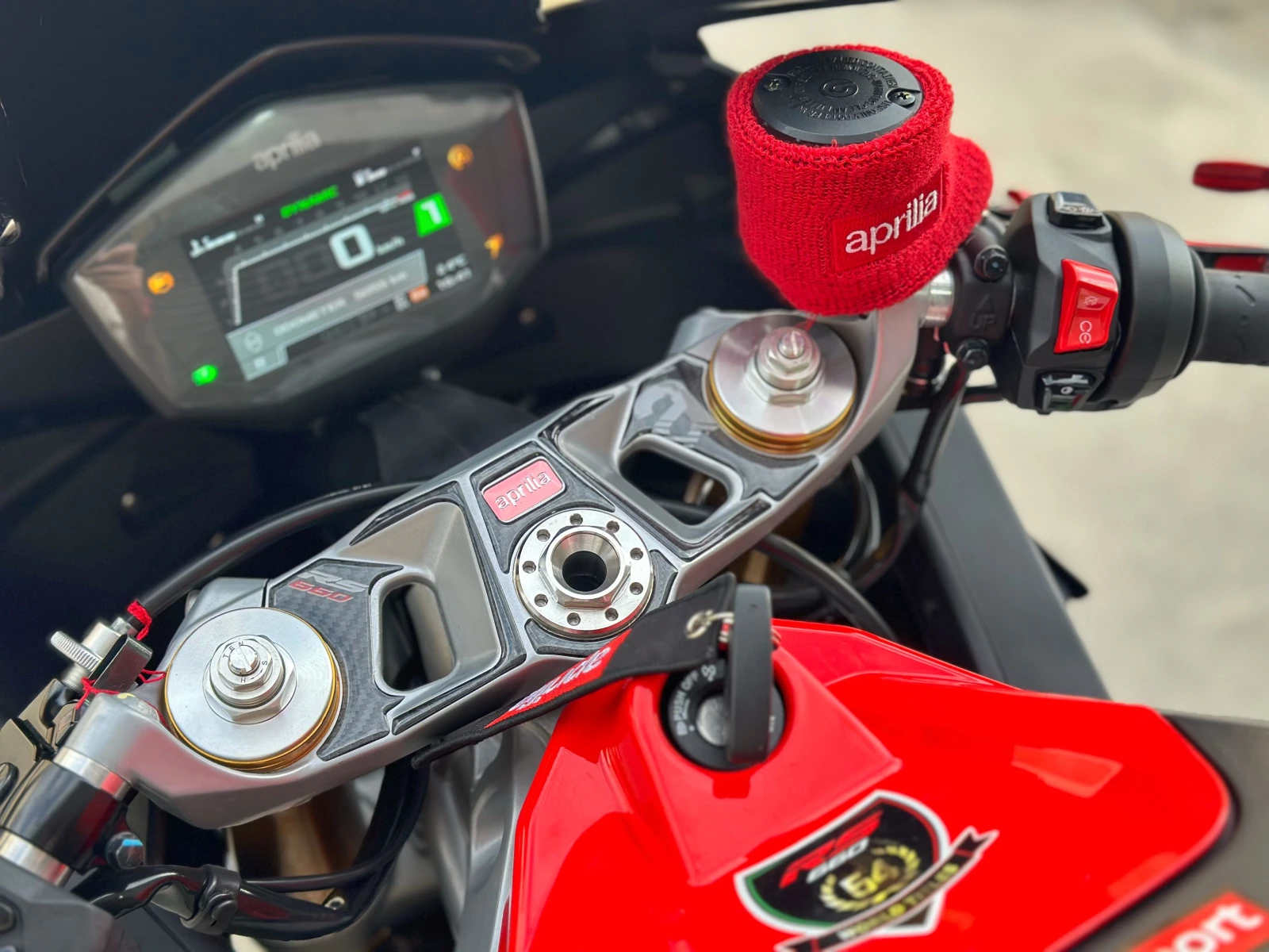 Aprilia Rs 660i 5500 km - изображение 8