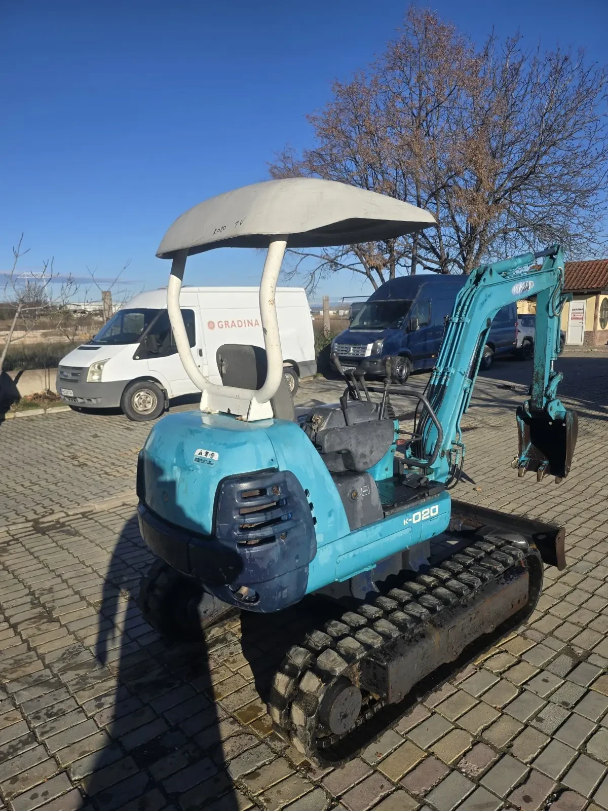 Багер Kubota 2.0 тон, 3 цилиндъра, джойстици - изображение 3