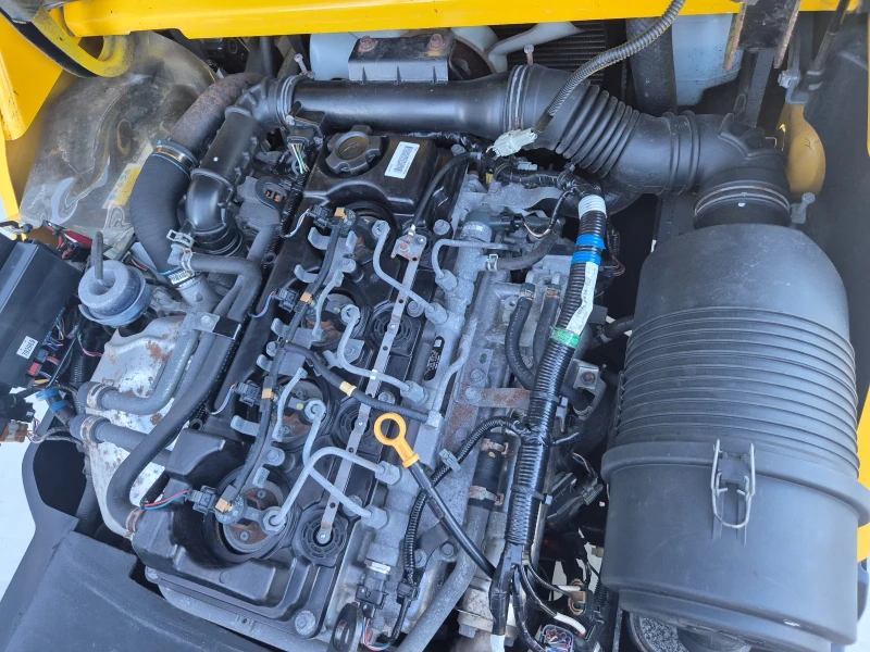 Мотокар Mitsubishi UniCarriers * ТУРБО ДИЗЕЛ * ПЕРФЕКТЕН * , снимка 13 - Индустриална техника - 51559056