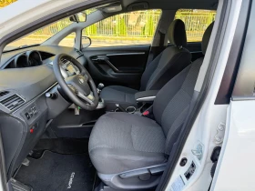 Toyota Verso 6скорости* КАМЕРА* АВТОПИЛОТ* КЛИМАТРОНИК* КСЕНОН, снимка 10