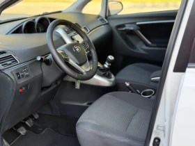 Toyota Verso 6скорости* КАМЕРА* АВТОПИЛОТ* КЛИМАТРОНИК* КСЕНОН, снимка 8