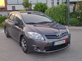 Toyota Auris 1.4D4D* (90кс)* EURO-5* FACELIFT* НОВ ВНОС* , снимка 9