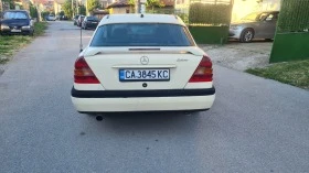 Mercedes-Benz C 220, снимка 3