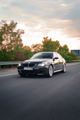 BMW M5 M5 5.0 v10
