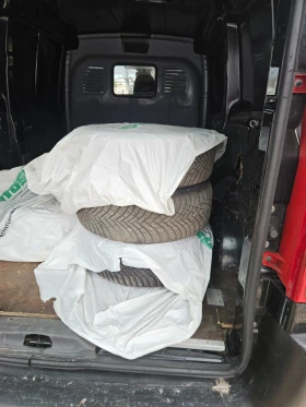 Ford Galaxy 20 140кс автомат GIIA - 3300 € / 6454.24 лв. - 36523559 13