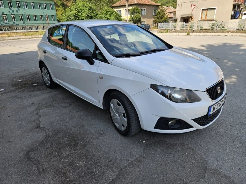 Seat Ibiza, снимка 9 - Автомобили и джипове - 46974183