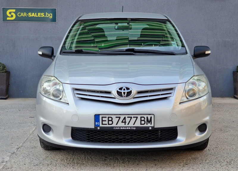 Toyota Auris 1.33 , снимка 3 - Автомобили и джипове - 47299364