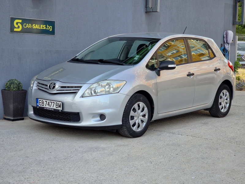 Toyota Auris 1.33 , снимка 4 - Автомобили и джипове - 47299364