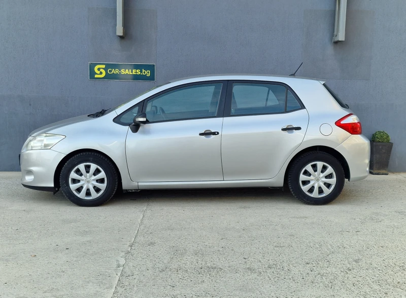 Toyota Auris 1.33 , снимка 5 - Автомобили и джипове - 47299364