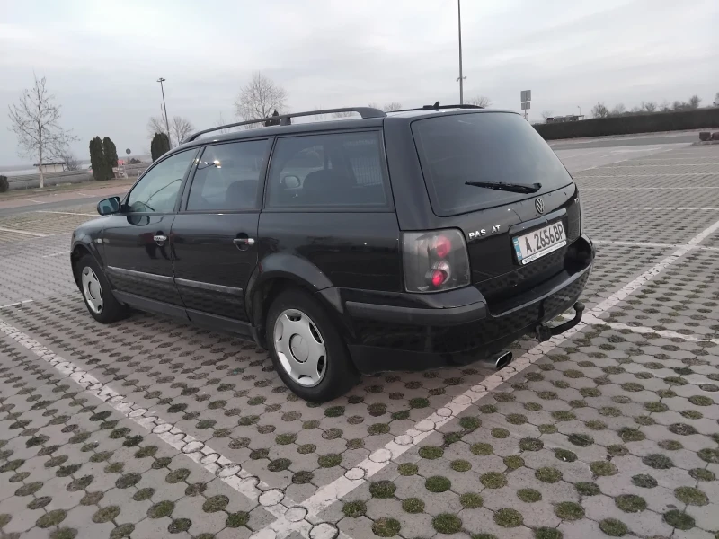 VW Passat, снимка 4 - Автомобили и джипове - 49515349