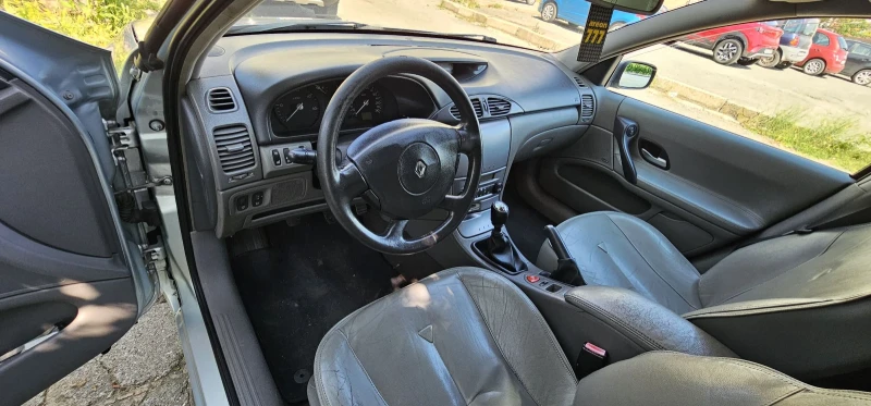 Renault Laguna, снимка 4 - Автомобили и джипове - 52148187