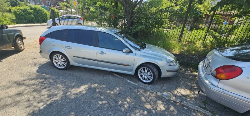 Renault Laguna, снимка 3 - Автомобили и джипове - 52148187