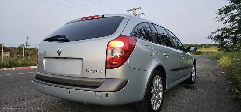 Renault Laguna, снимка 12 - Автомобили и джипове - 52148187