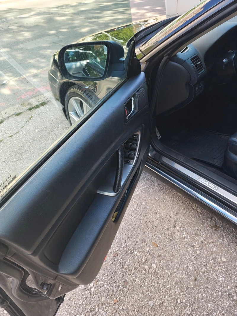 Subaru Legacy 3.0R spec.B, снимка 16 - Автомобили и джипове - 51074041