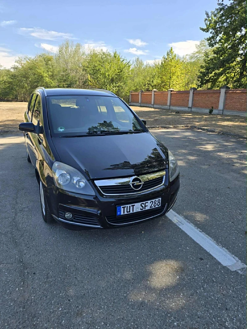 Opel Zafira 2.2i, снимка 11 - Автомобили и джипове - 52001648