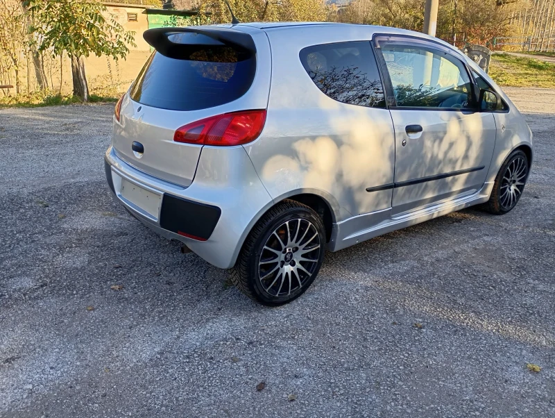 Mitsubishi Colt 1.1 75 к.с, снимка 7 - Автомобили и джипове - 52347007