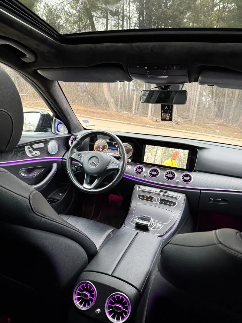 Mercedes-Benz E 300 AMG/6.3 OPTIC E300, снимка 8 - Автомобили и джипове - 53212659