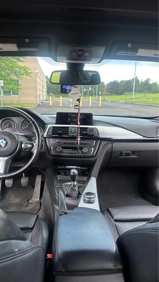 BMW 335 i xDrive ФИКСИРАНА ЦЕНА ДО БЪЛГАРИЯ/РЪЧКА/ШИБИДАХ, снимка 7 - Автомобили и джипове - 55223606