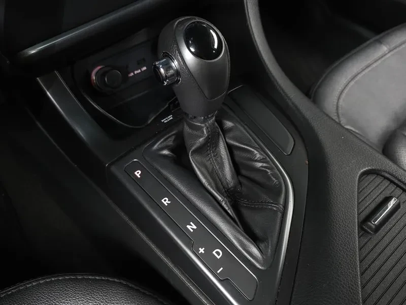 Kia K5 Lpi 2.0 Smart, снимка 9 - Автомобили и джипове - 55740056
