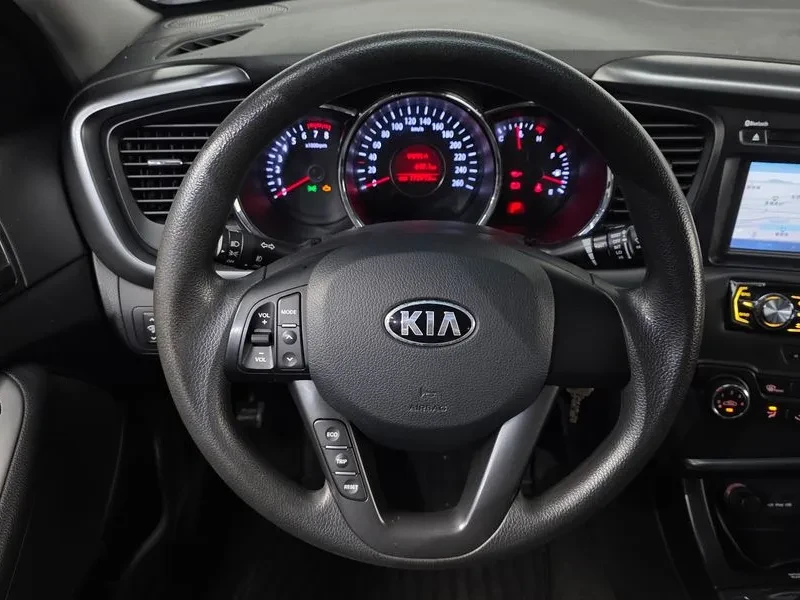 Kia K5 Lpi 2.0 Smart, снимка 14 - Автомобили и джипове - 55740056