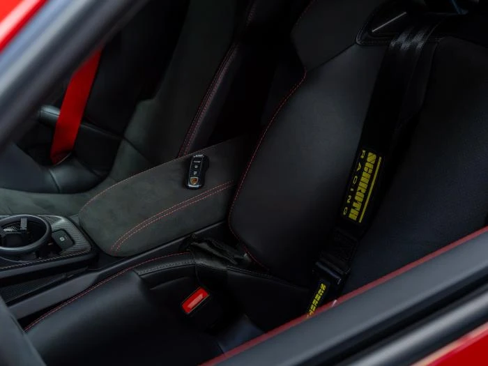 Porsche 911 GT3* LIFT * CAM* SPORT CHRONO* MATRIX* CARBON* , снимка 17 - Автомобили и джипове - 56074978