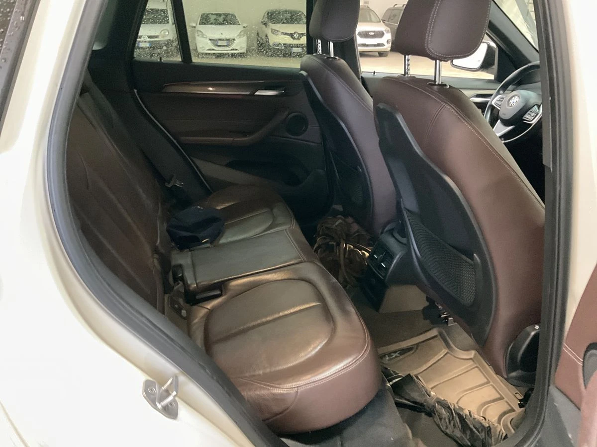 BMW X1 xDrive 25d xLine   230 к.с.Всички екстри  - изображение 4