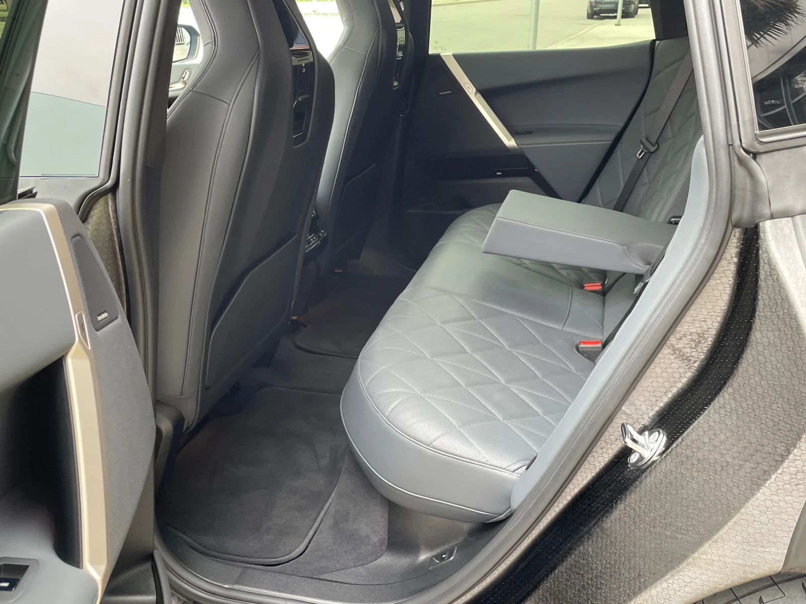 BMW iX 50 | Mobile.bg — изображение 11