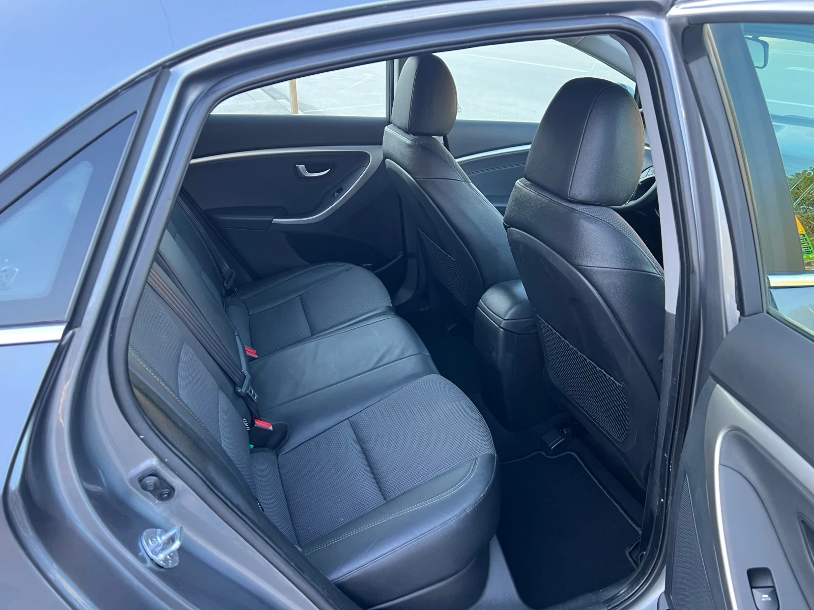 Hyundai I30 1.6i АВТОМАТ ШВЕЙЦАРИЯ - изображение 7