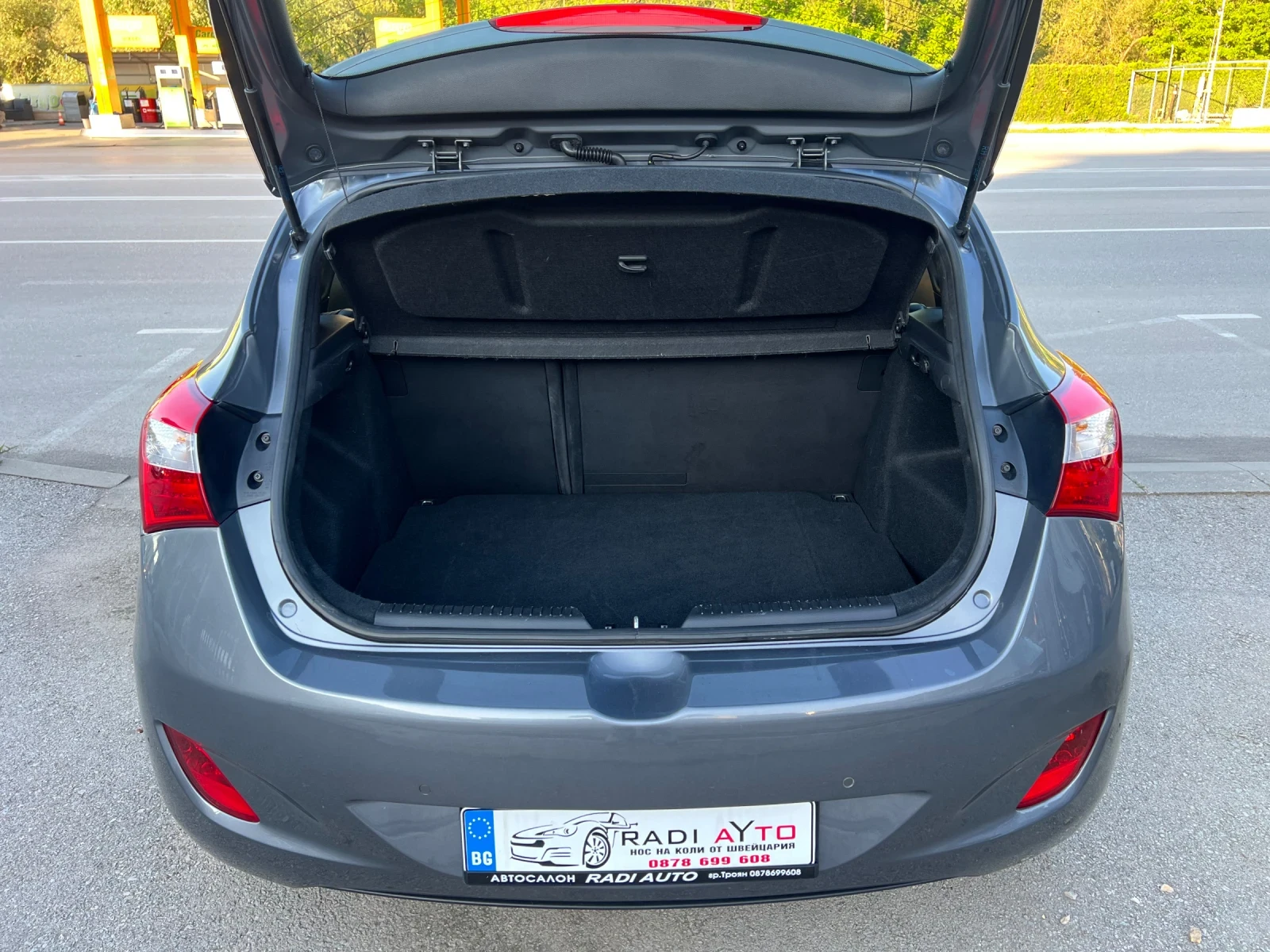 Hyundai I30 1.6i АВТОМАТ ШВЕЙЦАРИЯ - изображение 5