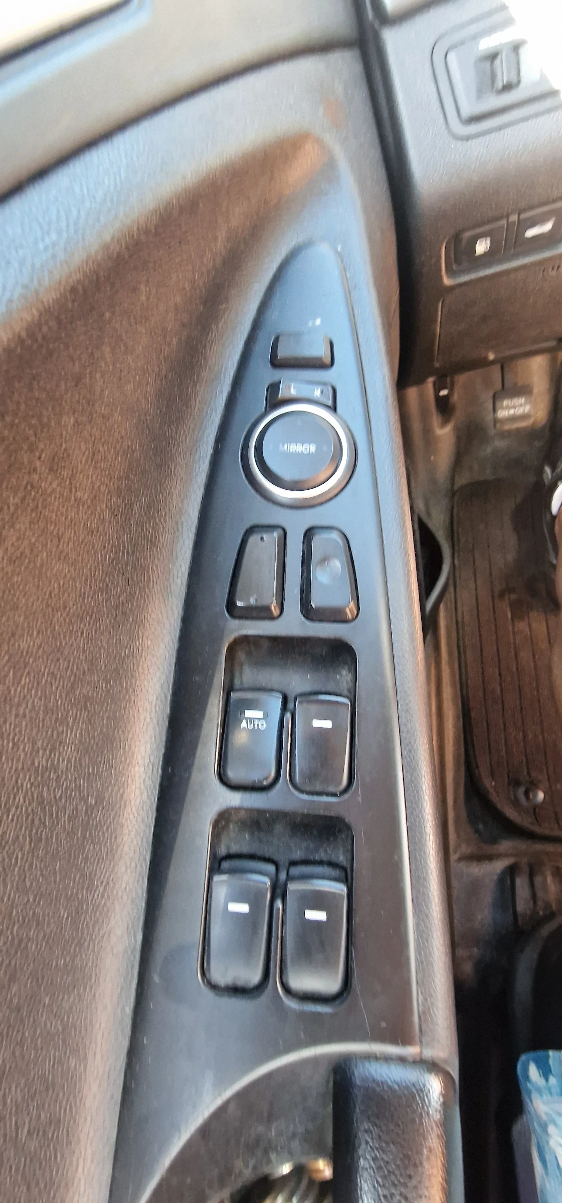 Hyundai Sonata | Mobile.bg   7