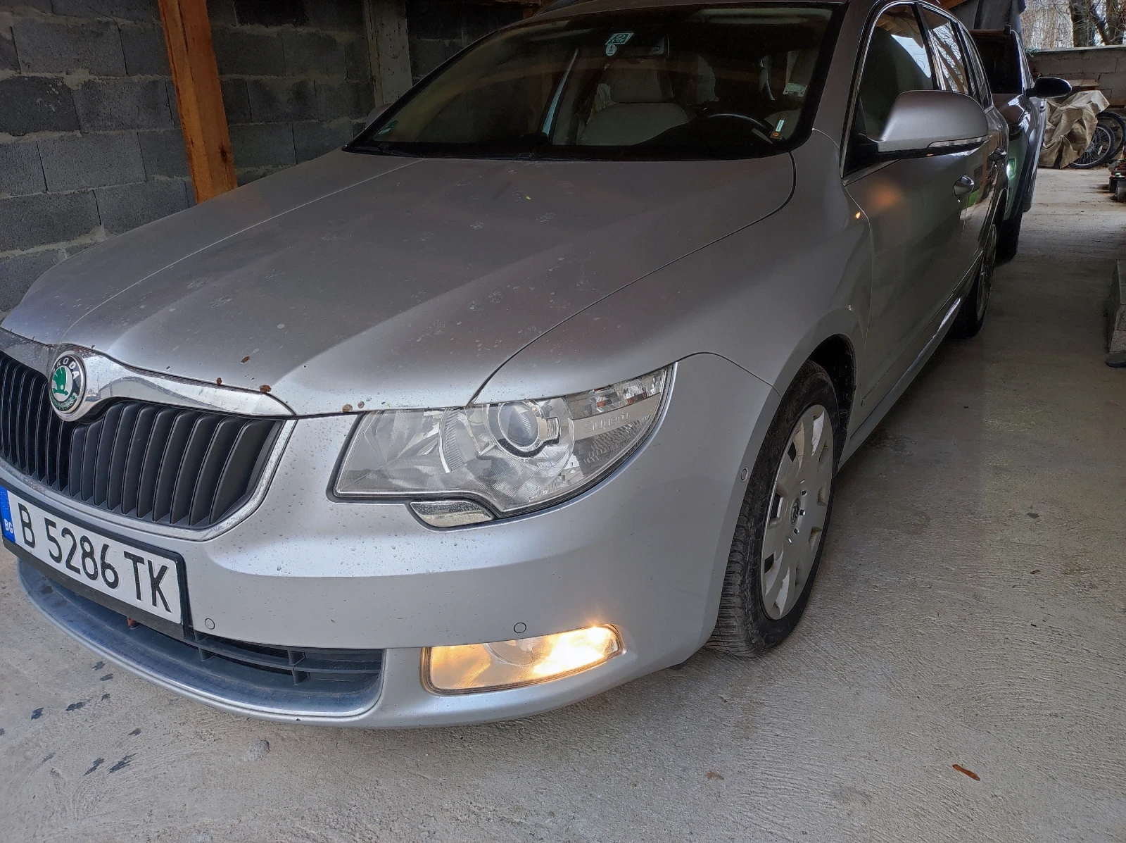 Skoda Superb, снимка 2 - Автомобили и джипове - 53338990