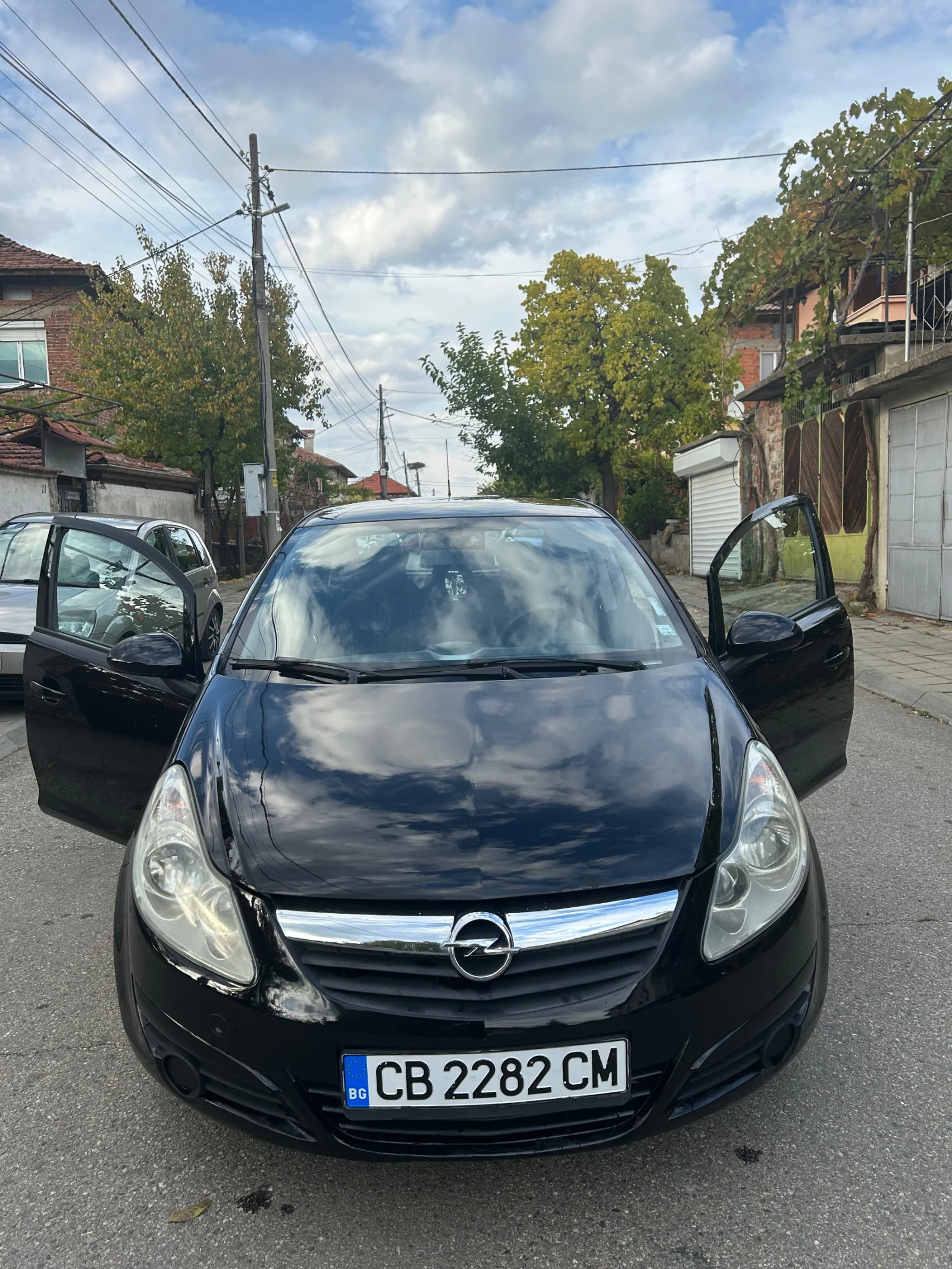 Opel Corsa Бензин/Регистрирана | Mobile.bg — изображение 1