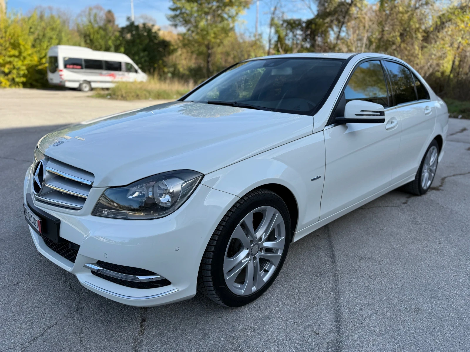 Mercedes-Benz C 180 i AUTOMATIC - изображение 8