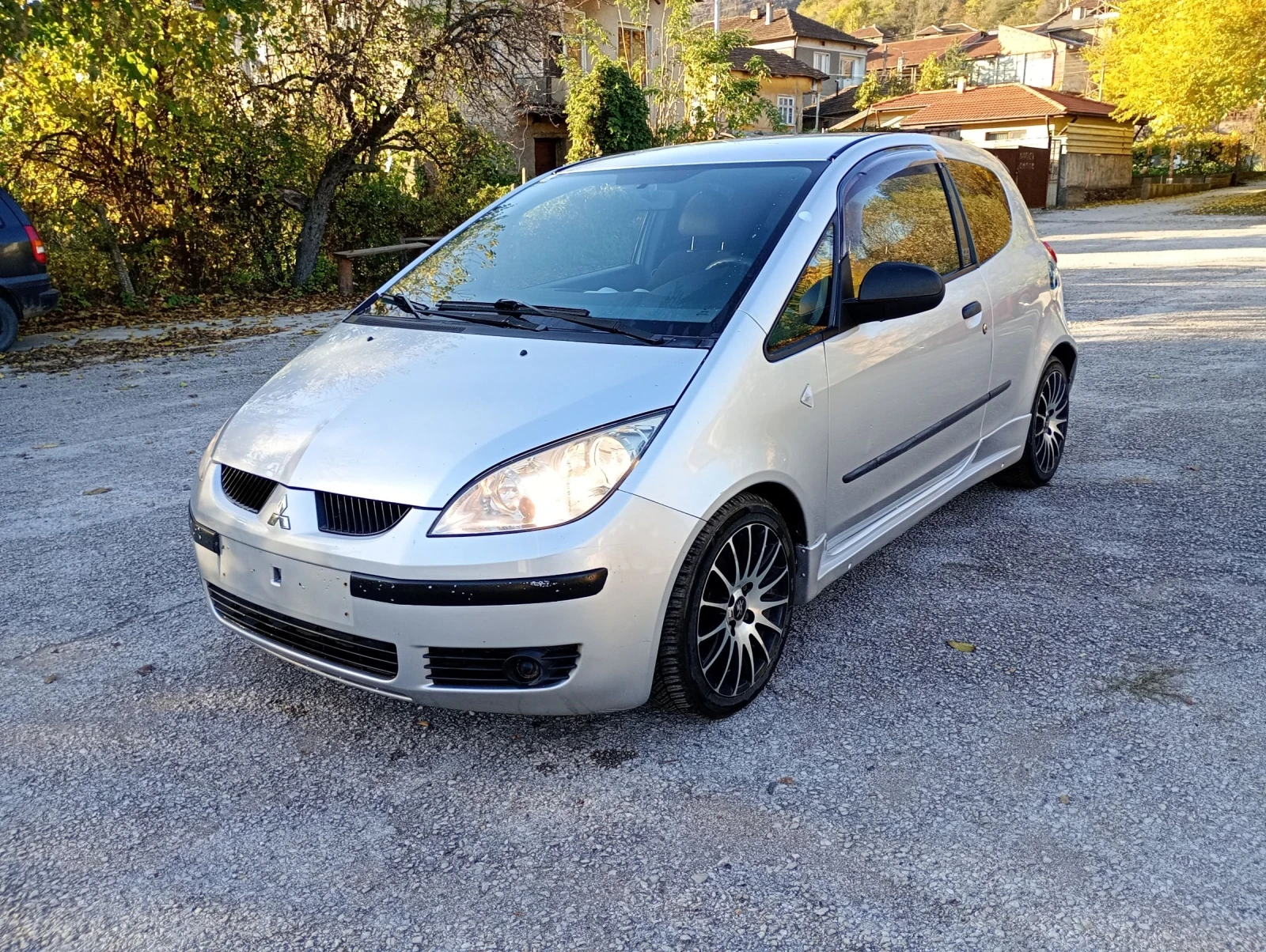 Mitsubishi Colt 1.1 75 . | Mobile.bg   4