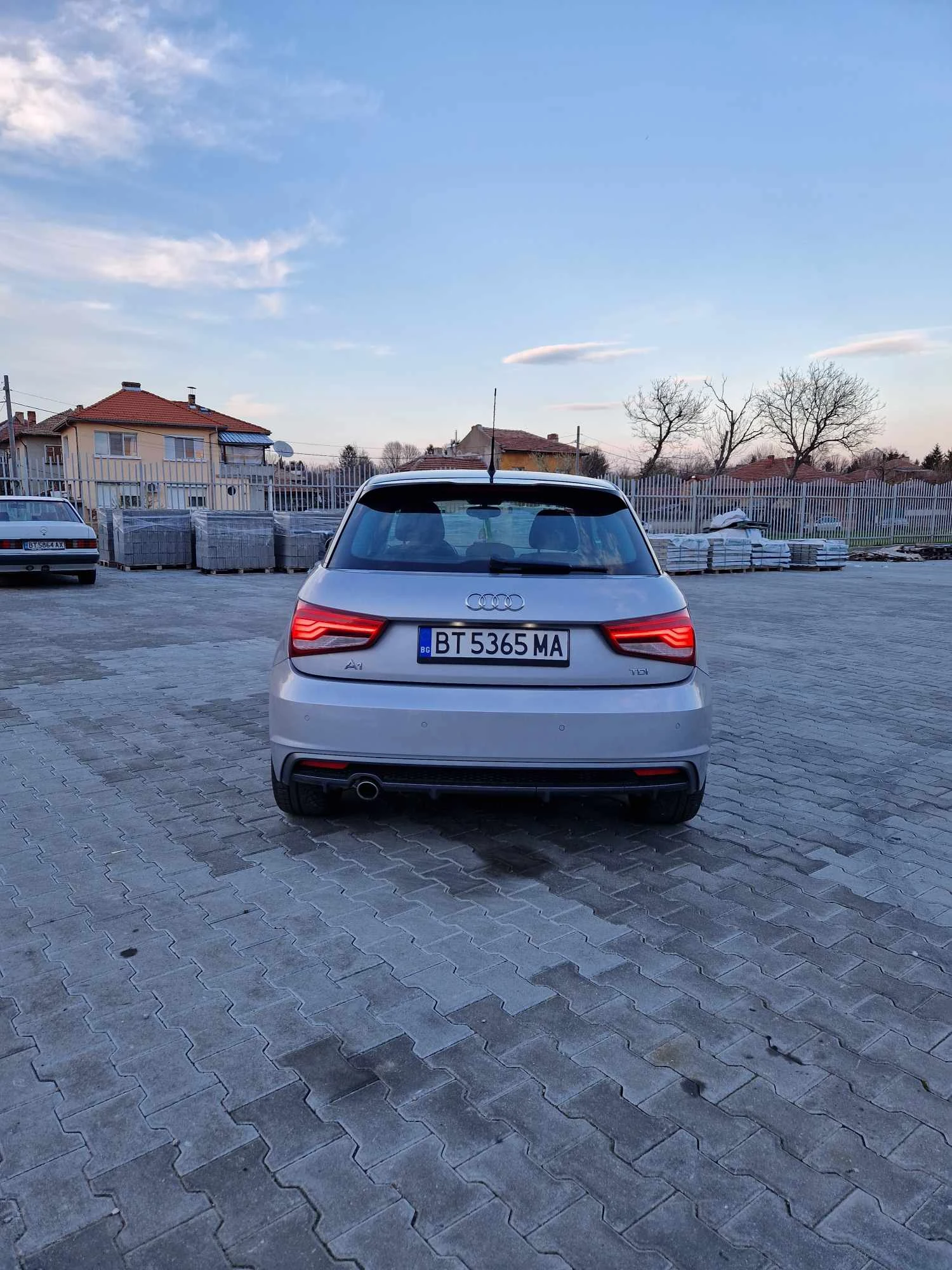 Audi A1 1.6 TDI  - изображение 3