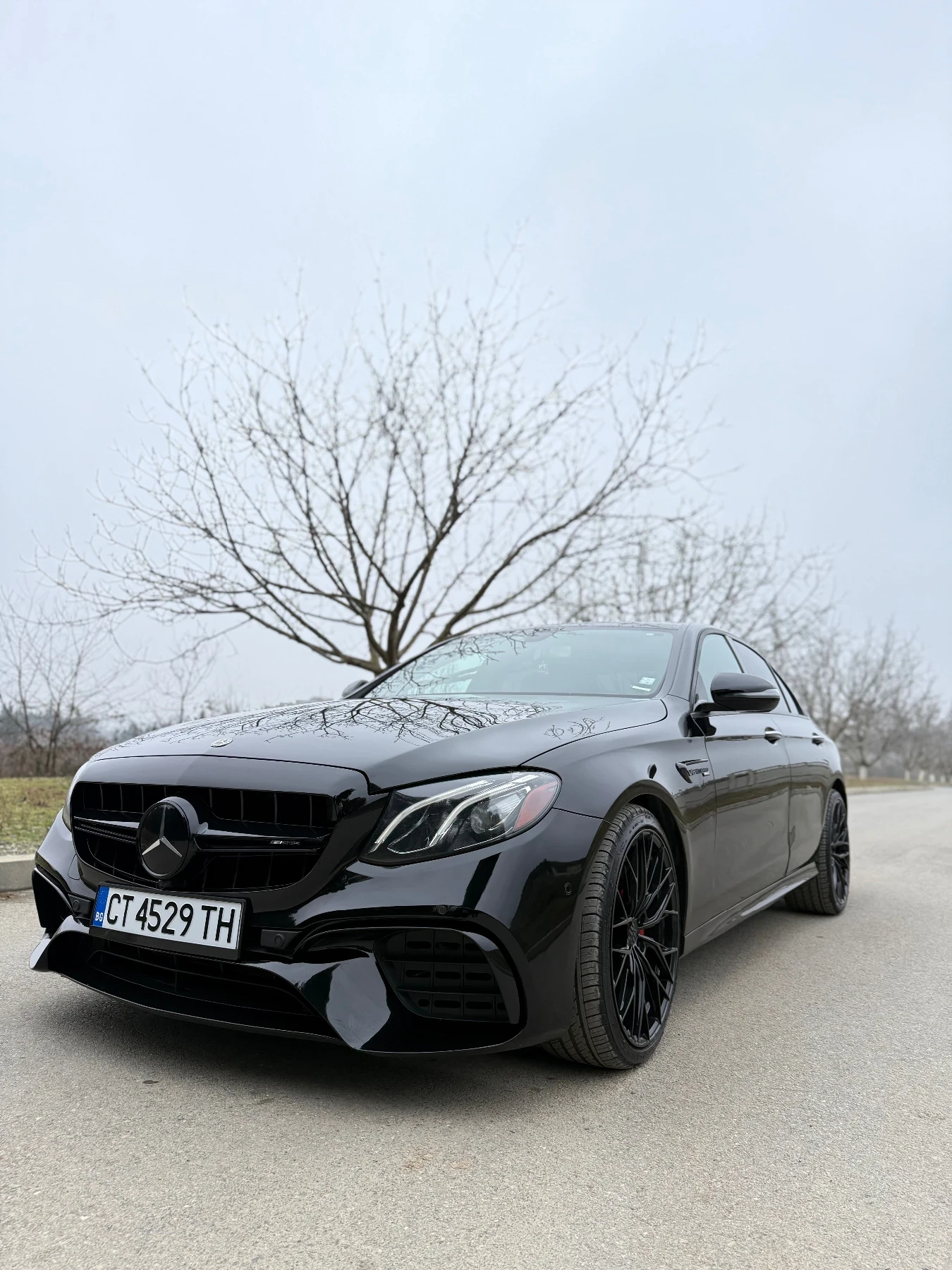 Mercedes-Benz E 300 AMG/6.3 OPTIC E300 - изображение 2