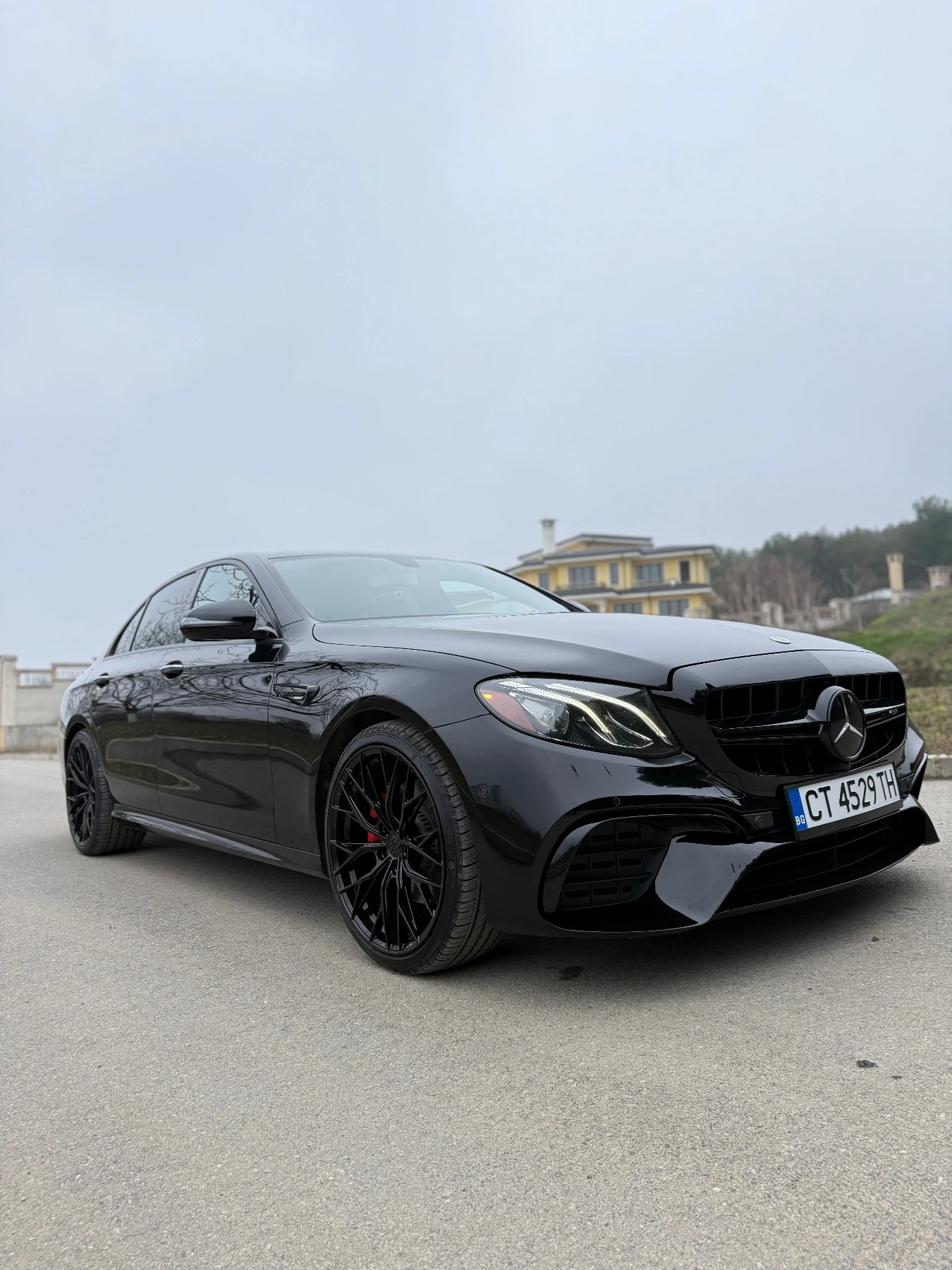 Mercedes-Benz E 300 AMG/6.3 OPTIC E300 - изображение 3