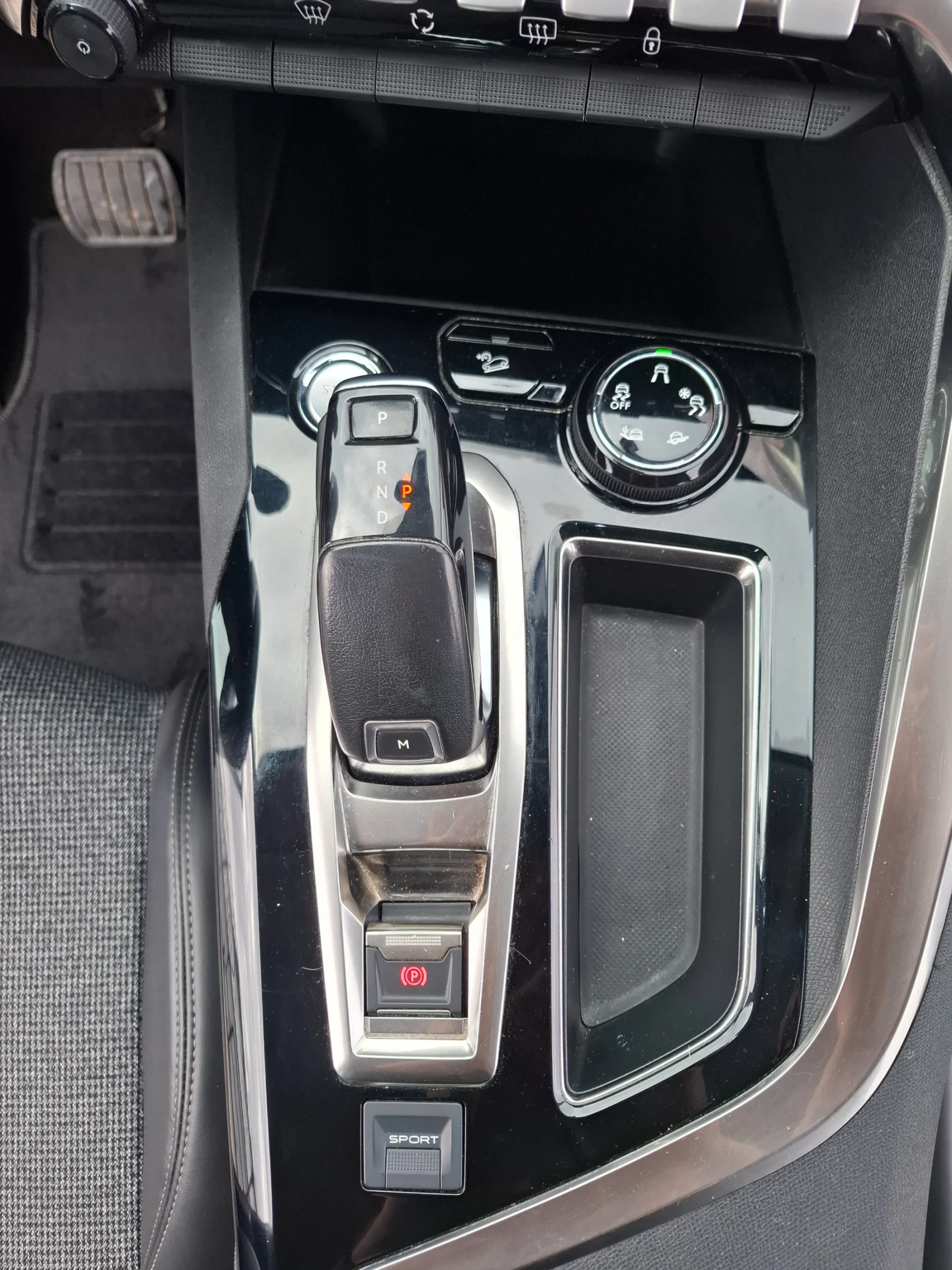 Peugeot 3008 1.5 ��� ��������� | Mobile.bg � ����������� 17