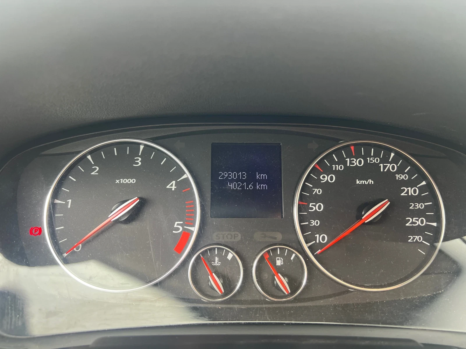 Renault Laguna, снимка 10 - Автомобили и джипове - 53907338