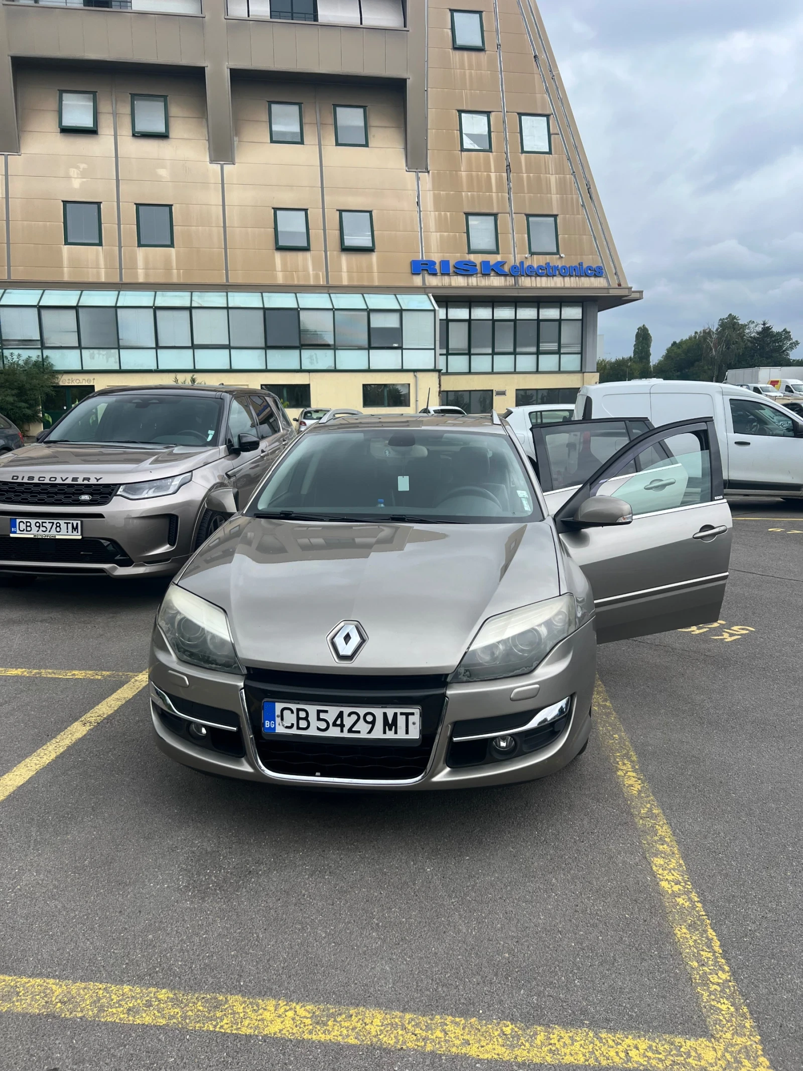 Renault Laguna, снимка 2 - Автомобили и джипове - 53907338