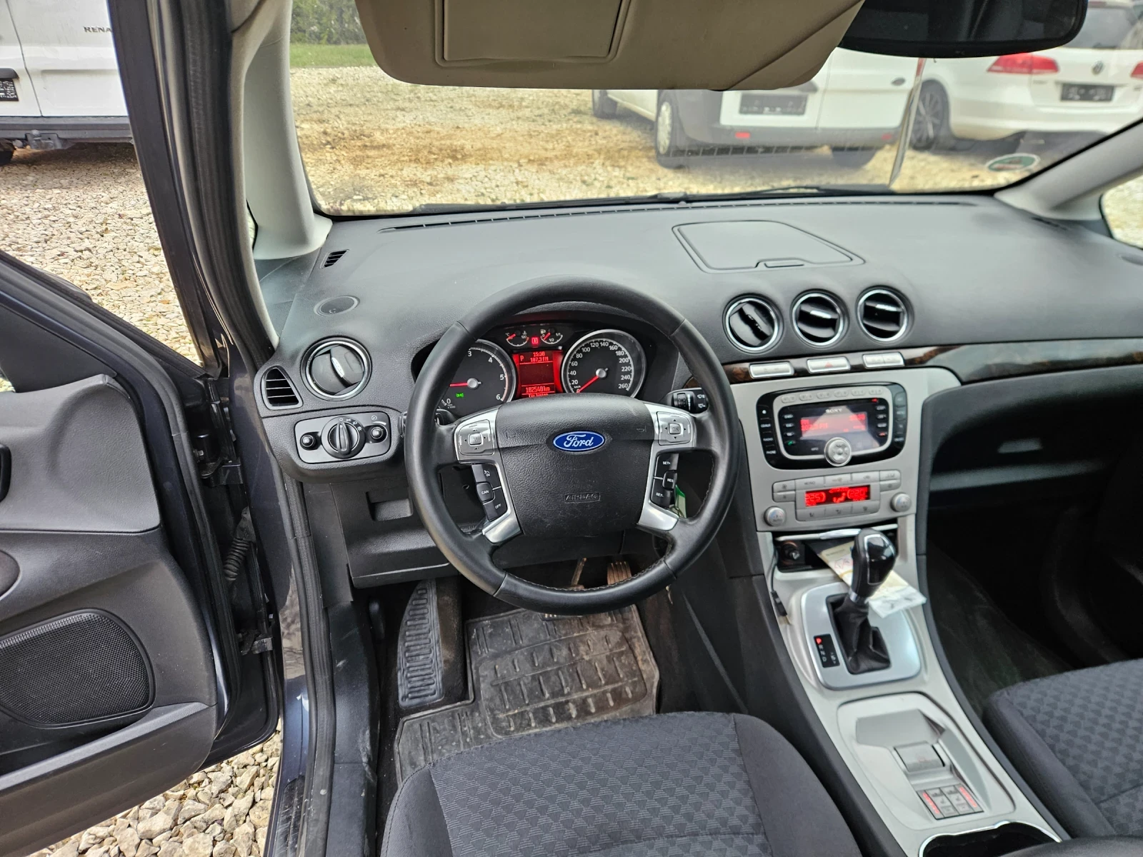 Ford Galaxy 20 140кс автомат GIIA, снимка 6 - Автомобили и джипове - 54013405