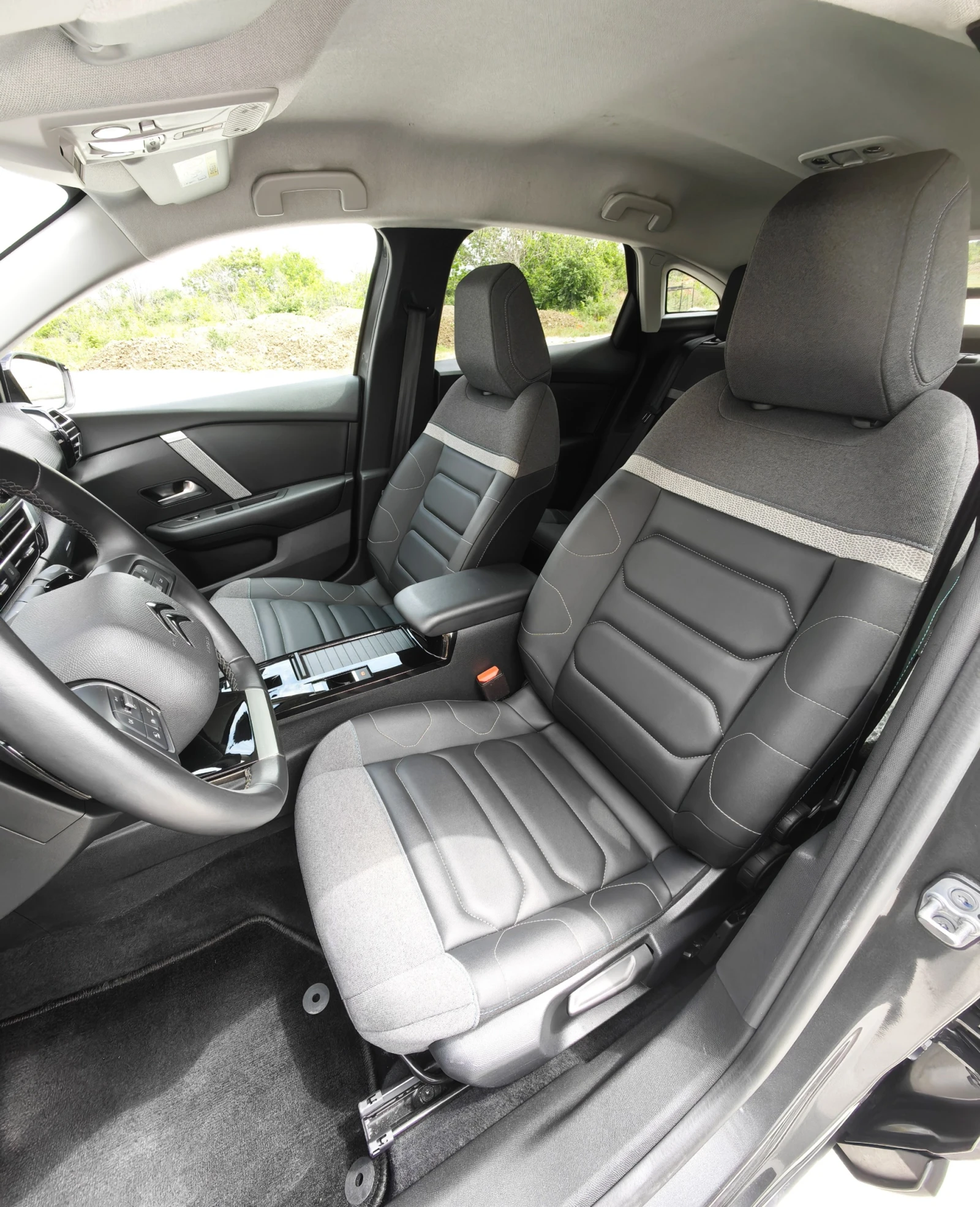 Citroen C4 MAX PureTech EAT8 Всички екстри!, снимка 17 - Автомобили и джипове - 54618886