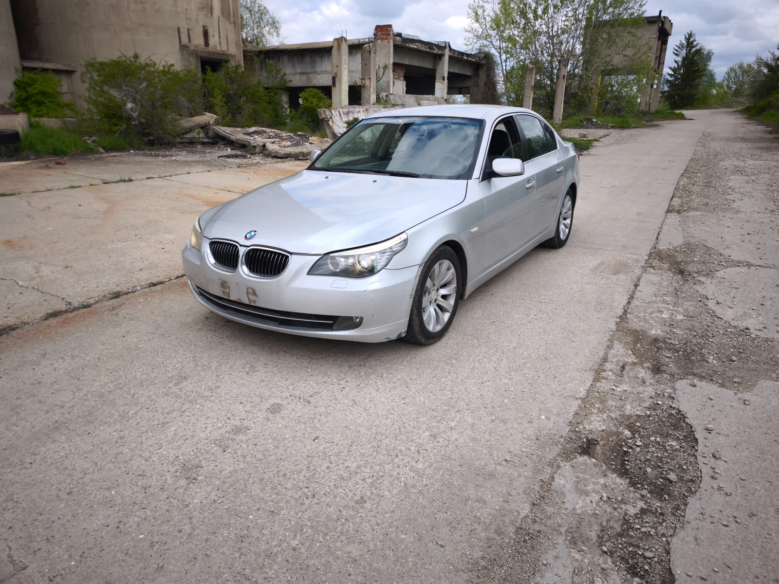 BMW 530, снимка 8 - Автомобили и джипове - 54728013
