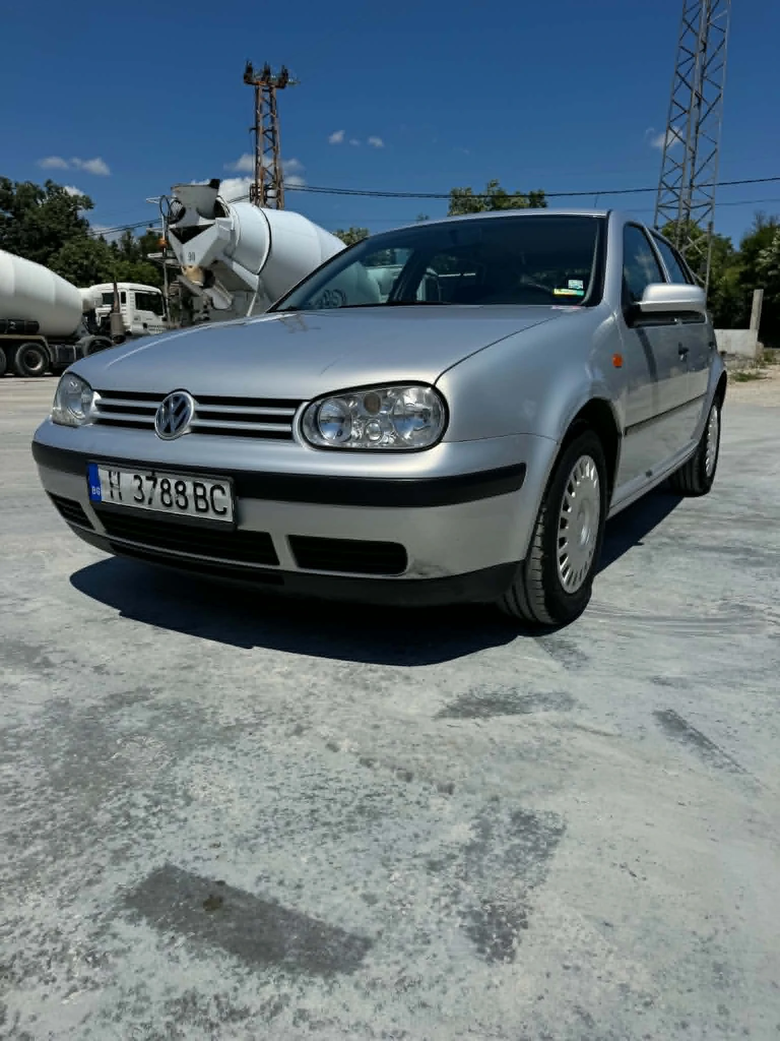 VW Golf, снимка 5 - Автомобили и джипове - 54858687