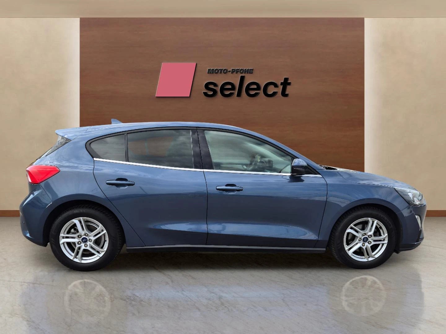 Ford Focus 1.0 EcoBoost, снимка 4 - Автомобили и джипове - 55658503