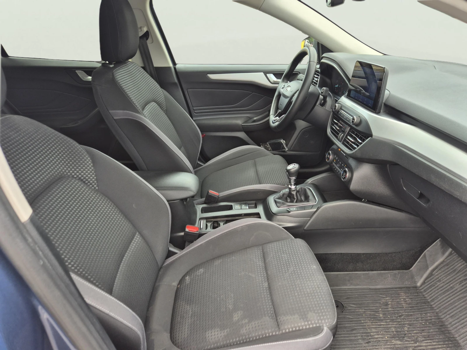 Ford Focus 1.0 EcoBoost, снимка 10 - Автомобили и джипове - 55658503