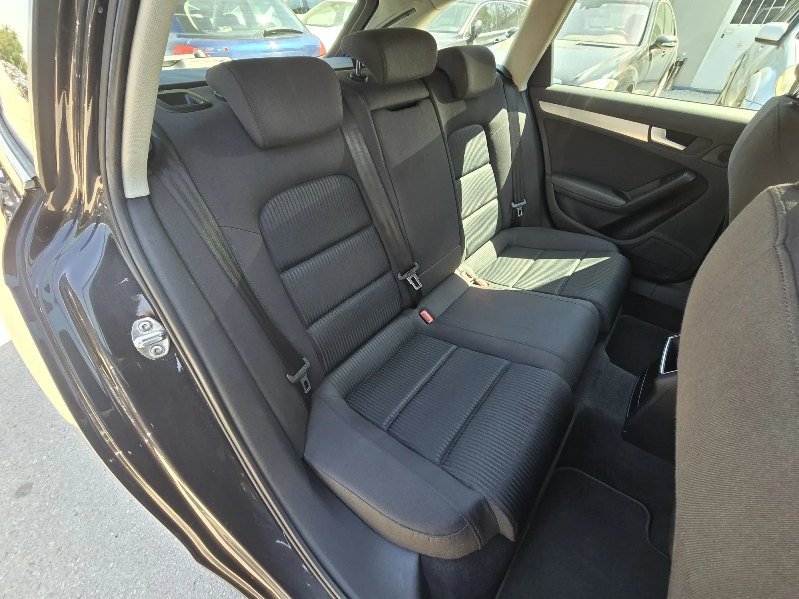 Audi A4 2.0TDI 140к.с , снимка 15 - Автомобили и джипове - 55902016