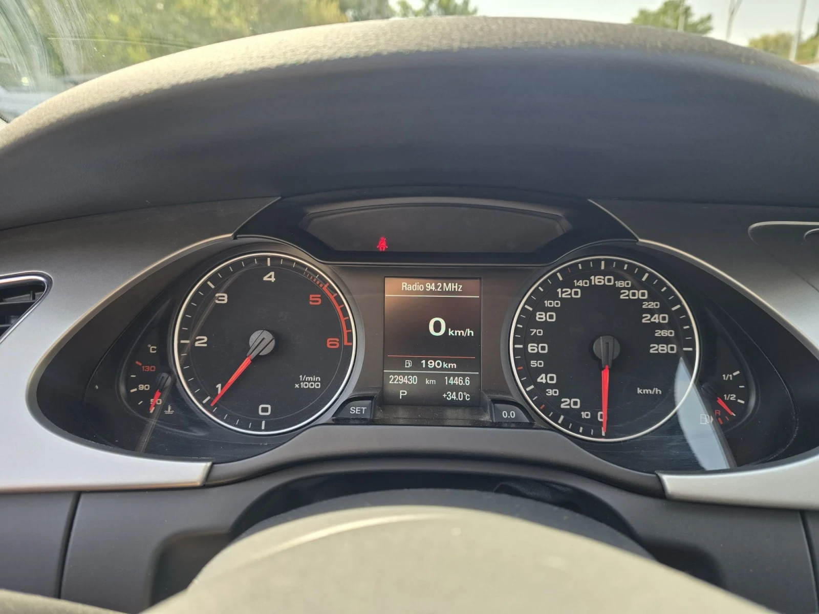 Audi A4 2.0TDI 140к.с , снимка 17 - Автомобили и джипове - 55902016